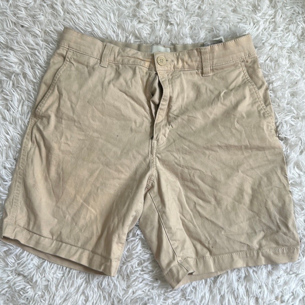 H&M men’s khaki shorts size small